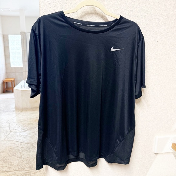 Nike Tops - NEW Nike Miler Short-sleeve Running Top Black 1X NWOT Plus